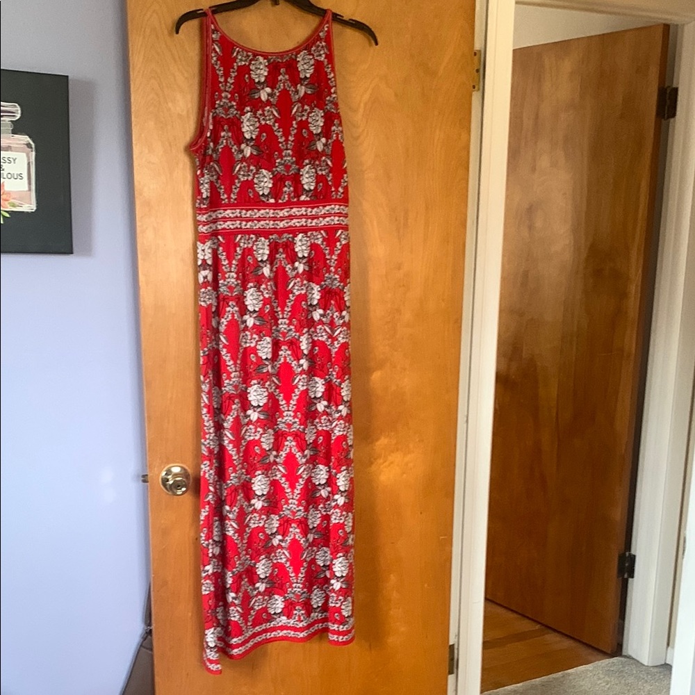 Floral Sleeveless Maxi Dress